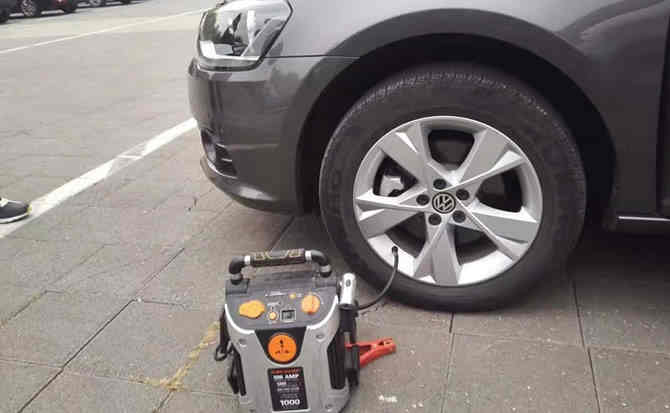 任丘汽车搭电案例